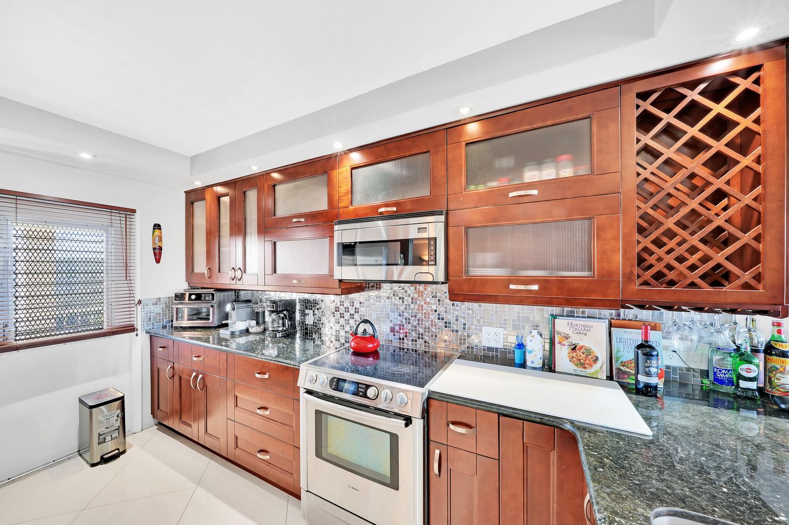 2940 N Course Drive #811, Pompano Beach, FL 33069 photo 4