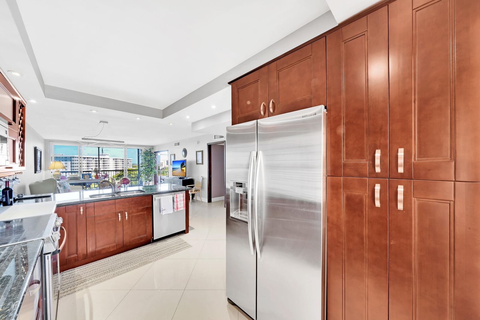 2940 N Course Drive #811, Pompano Beach, FL 33069 photo 5