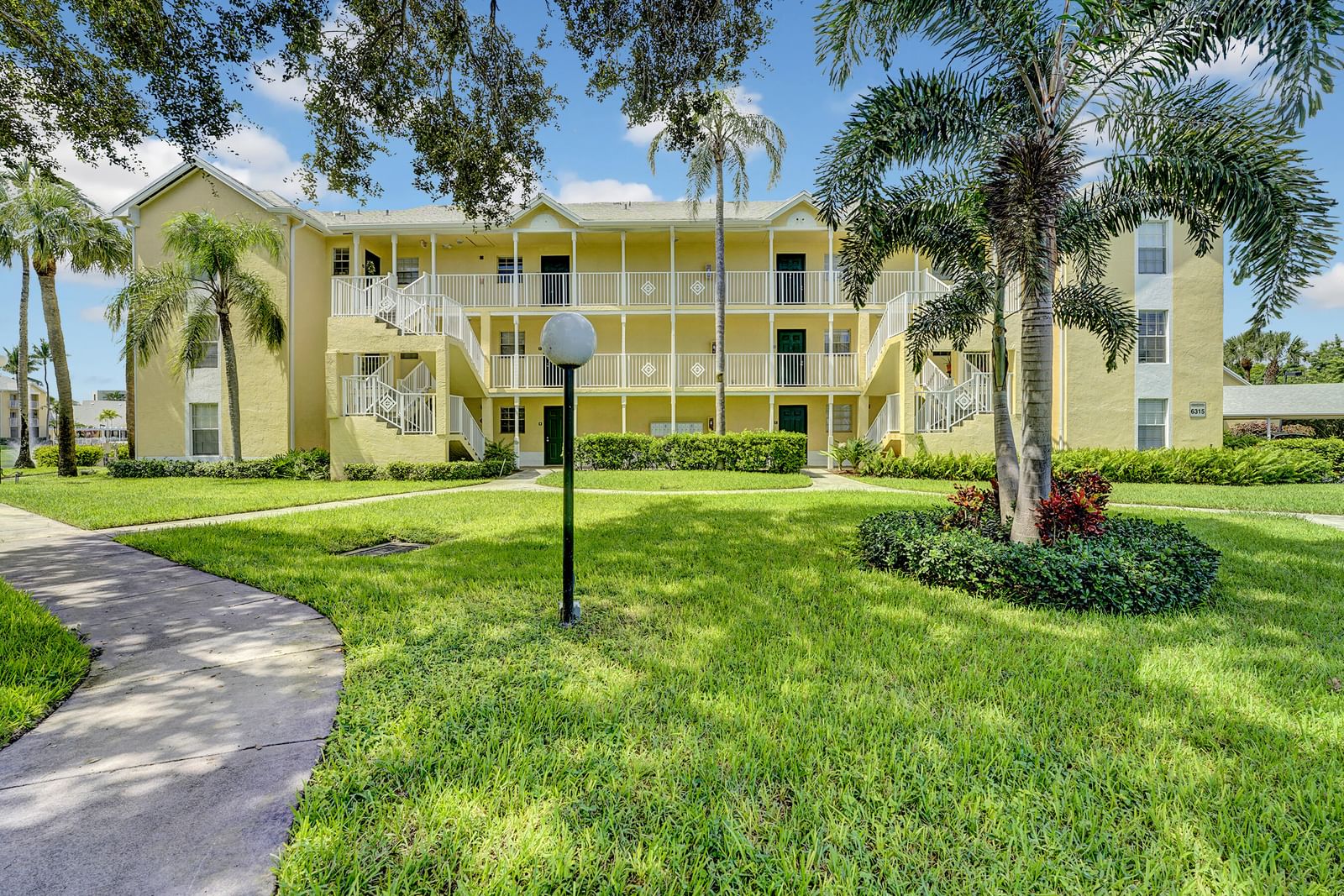 6315 La Costa Drive #A, Boca Raton, FL 33433 photo 2
