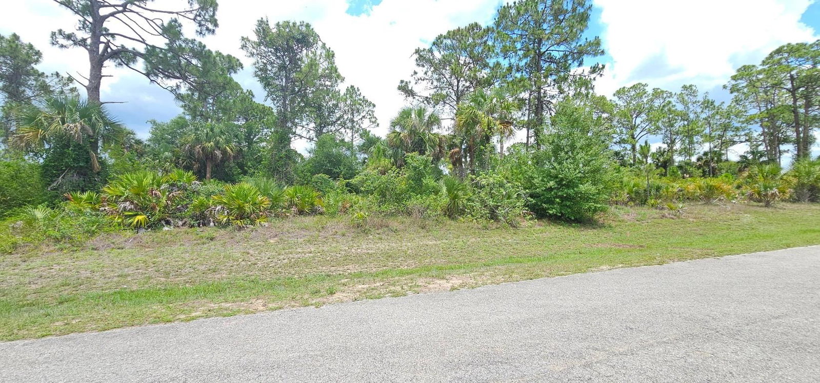 6204 Hob Court, Labelle, FL 33935 photo 4