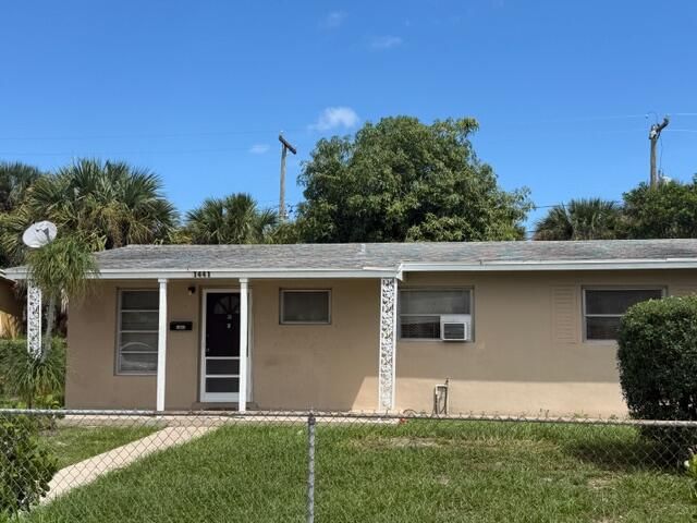 1441 8th Street, West Palm Beach, FL 33401 photo 2