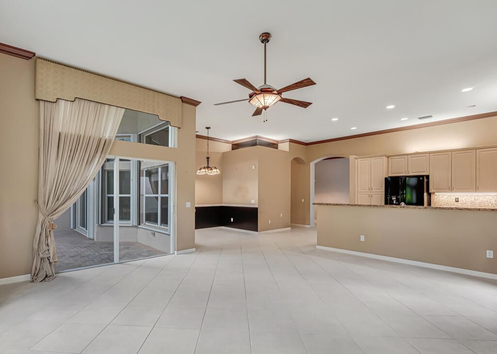 7932 Seagrape Shores Drive, Lake Worth, FL 33467 photo 4