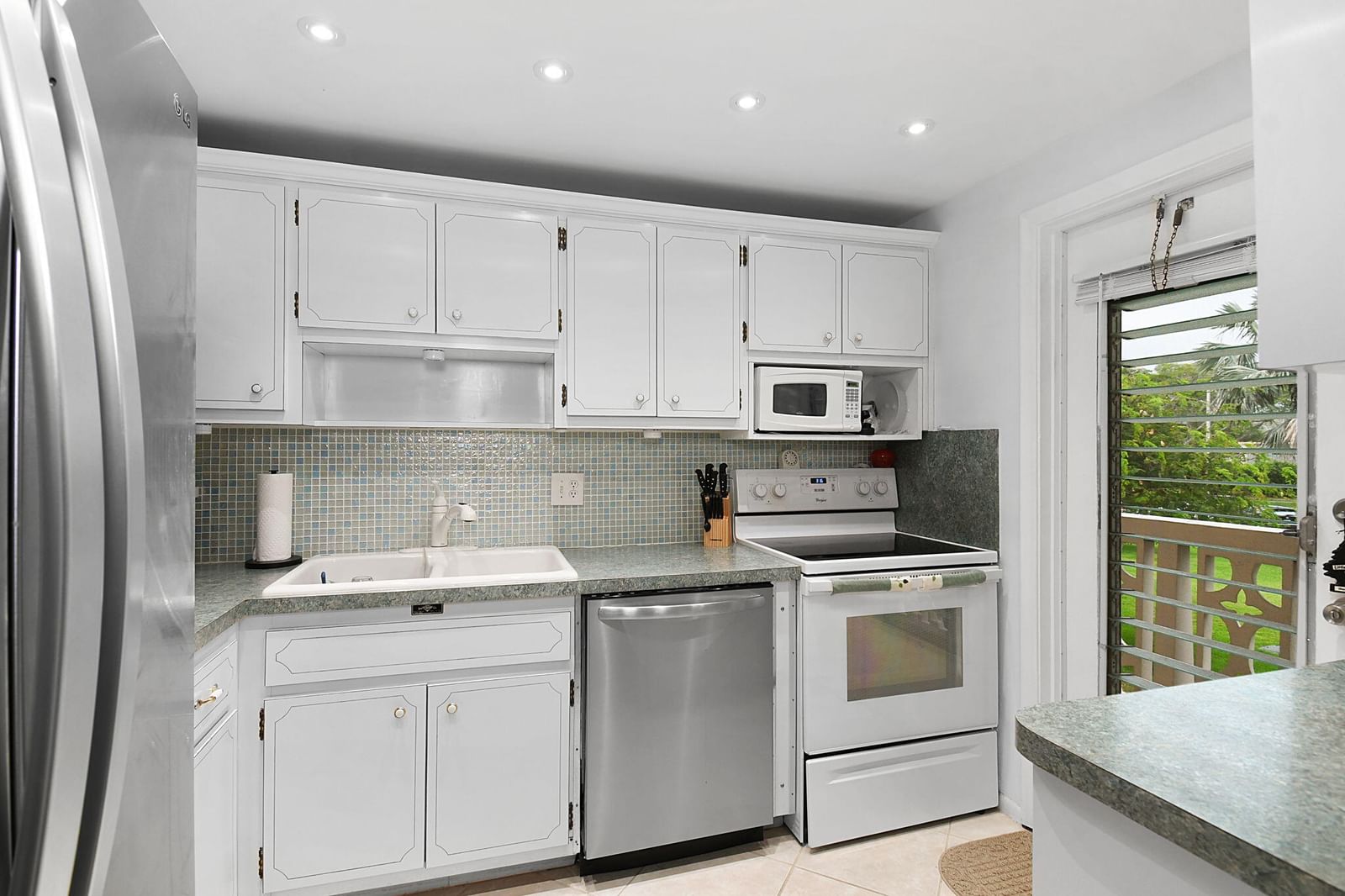 400 NE 20th Street #A207, Boca Raton, FL 33431 photo 2