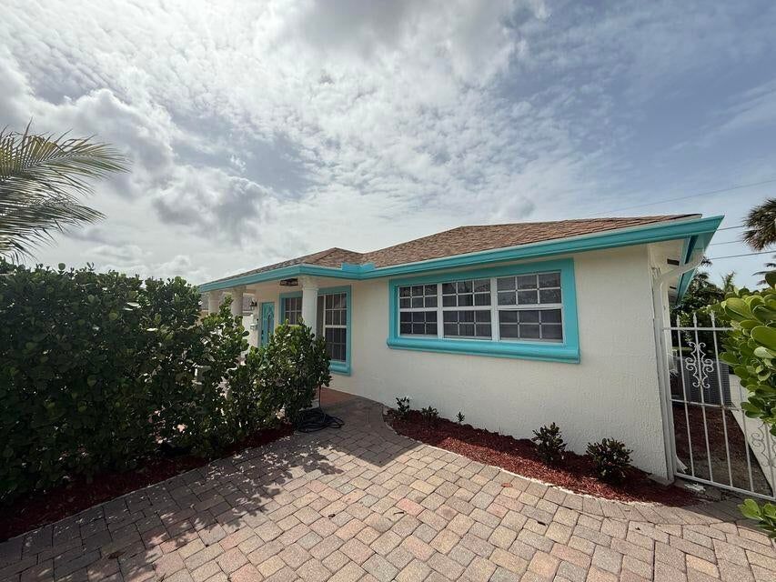 951 Green Street, West Palm Beach, FL 33405 photo 4