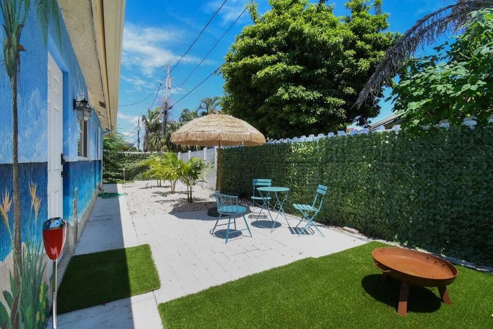 951 Green Street, West Palm Beach, FL 33405 photo 5