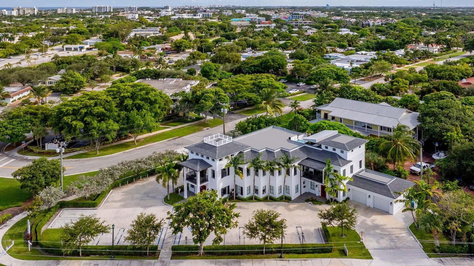 230 George Bush Boulevard, Delray Beach, FL 33444