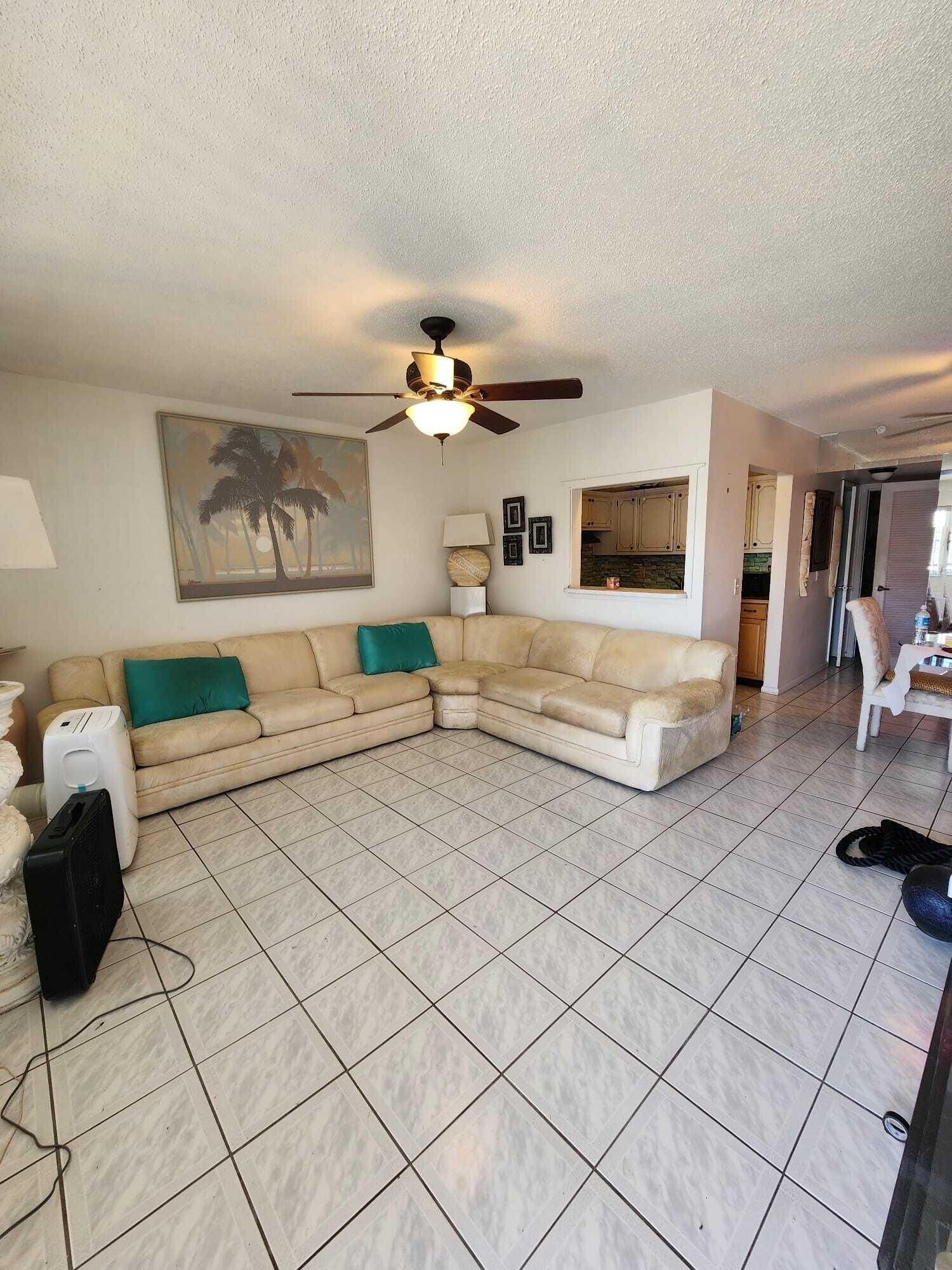 165 Camden G, West Palm Beach, FL 33417 photo 3