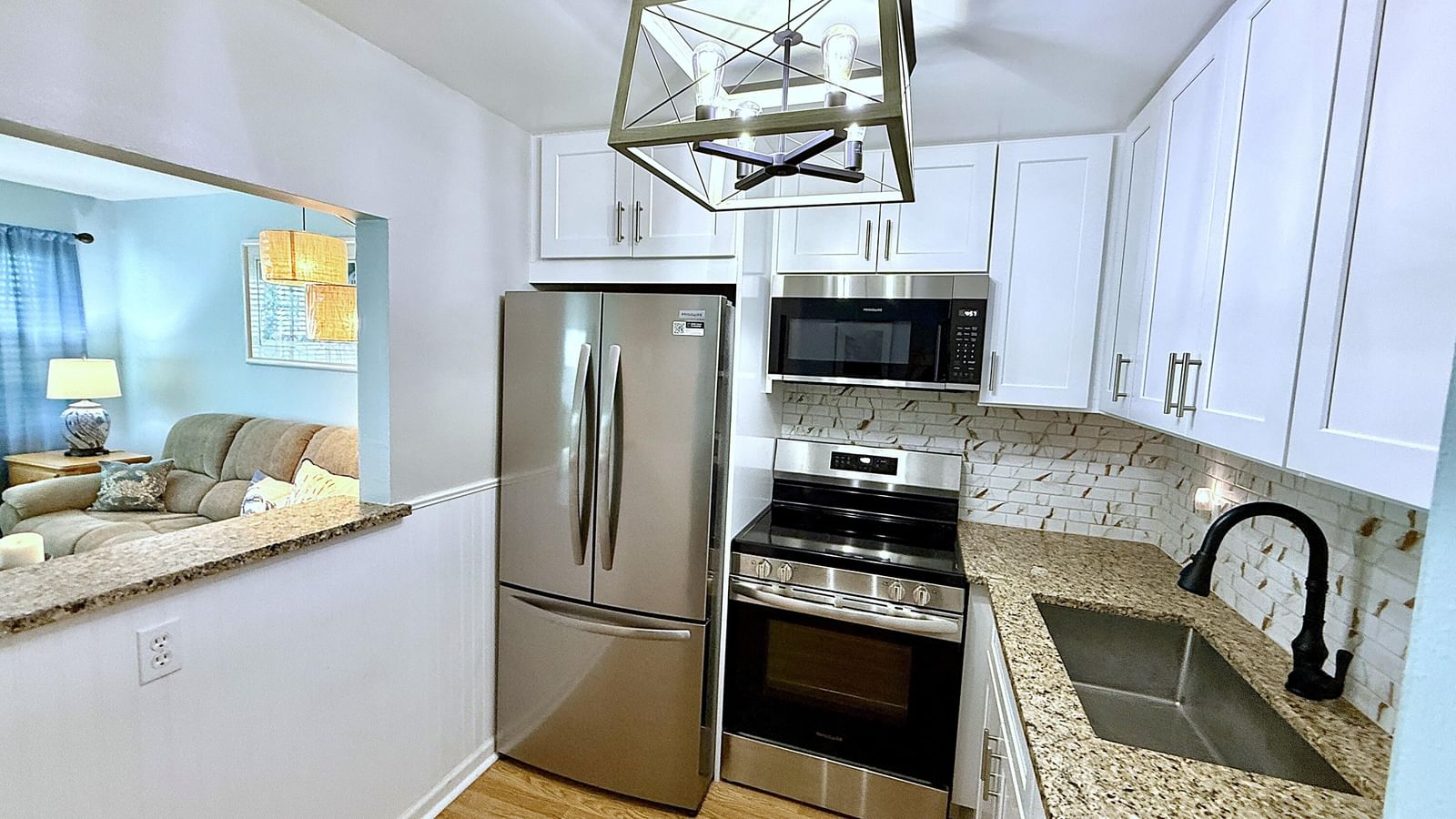 294 Farnham M #294, Deerfield Beach, FL 33442 photo 4