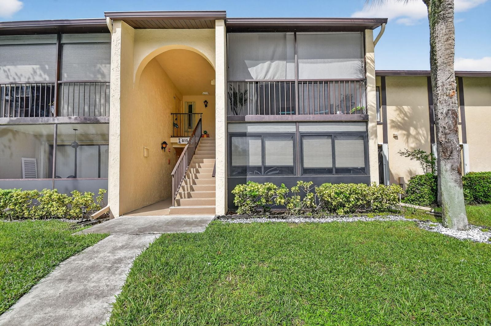 815 Sky Pine Way #B1, Greenacres, FL 33415 photo 2