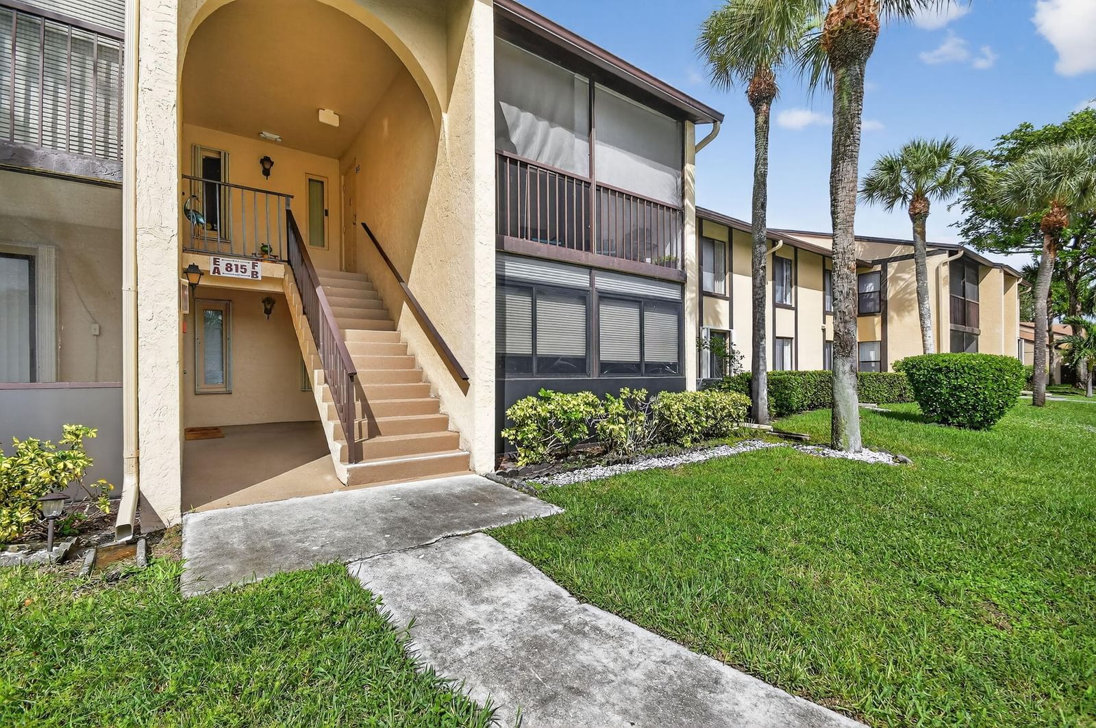 815 Sky Pine Way #B1, Greenacres, FL 33415 photo 3