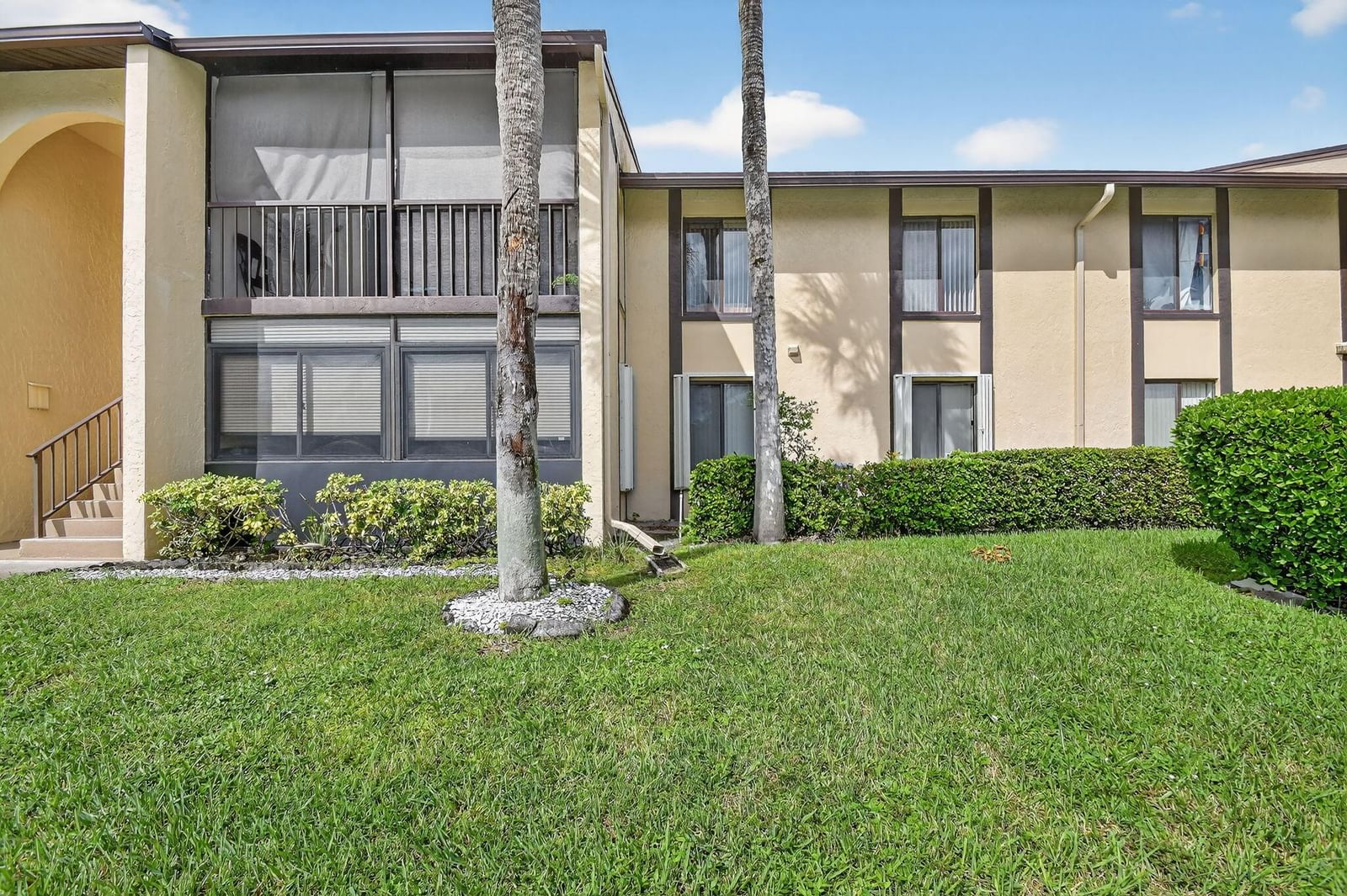 815 Sky Pine Way #B1, Greenacres, FL 33415 photo 4