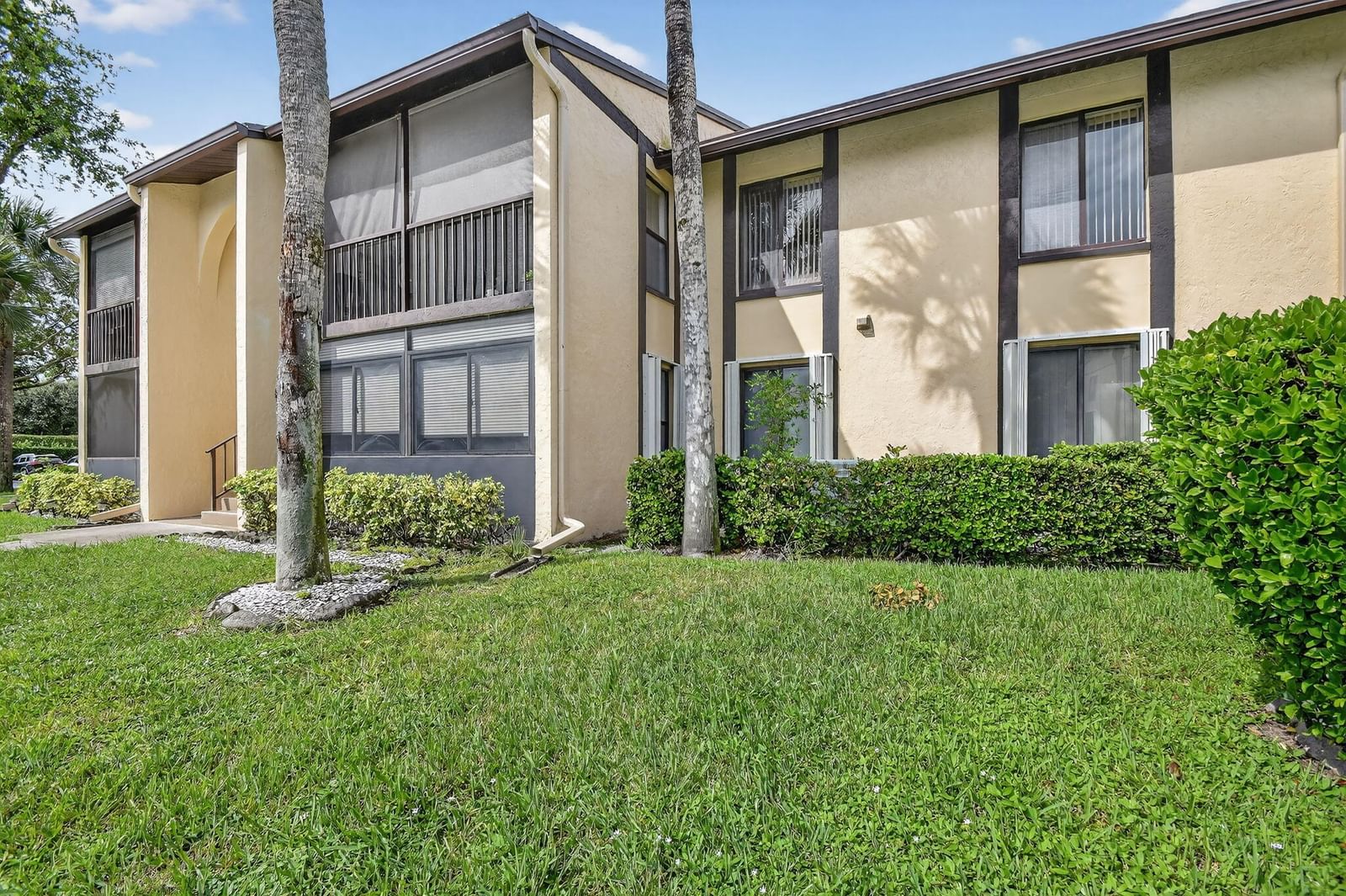 815 Sky Pine Way #B1, Greenacres, FL 33415 photo 5