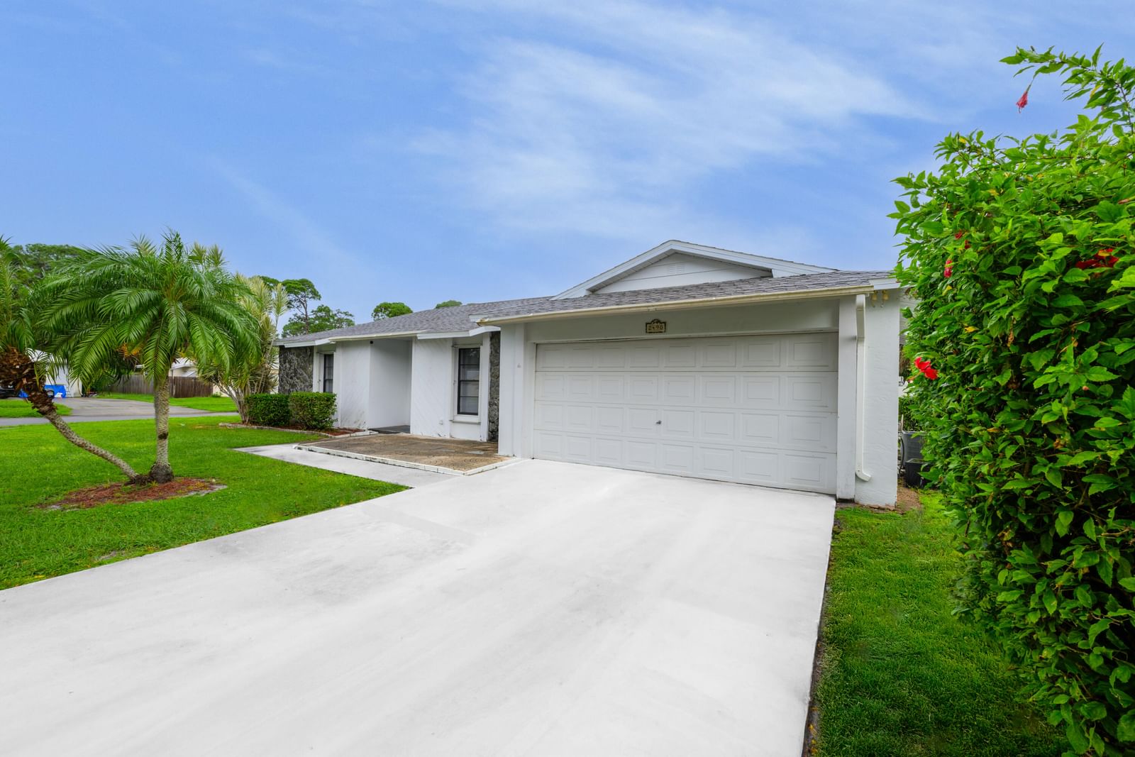 2490 4th Place, Vero Beach, FL 32962 photo 3