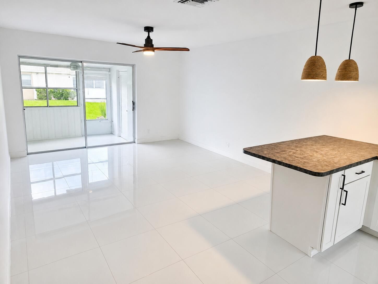 2568 Dudley Drive E #G, West Palm Beach, FL 33415 photo 3