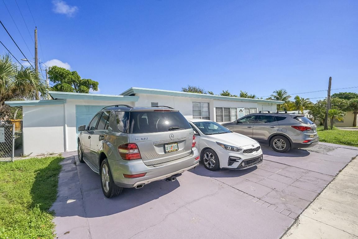 721 N A Street, Lake Worth Beach, FL 33460 photo 3