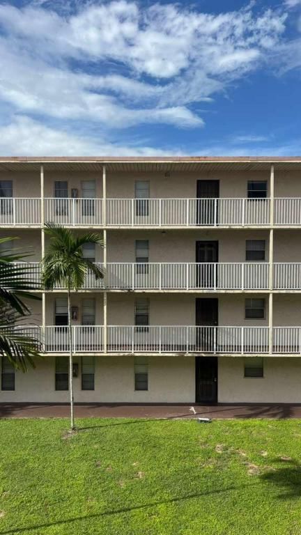 2800 NW 56th Avenue #B306, Lauderhill, FL 33313 photo 3