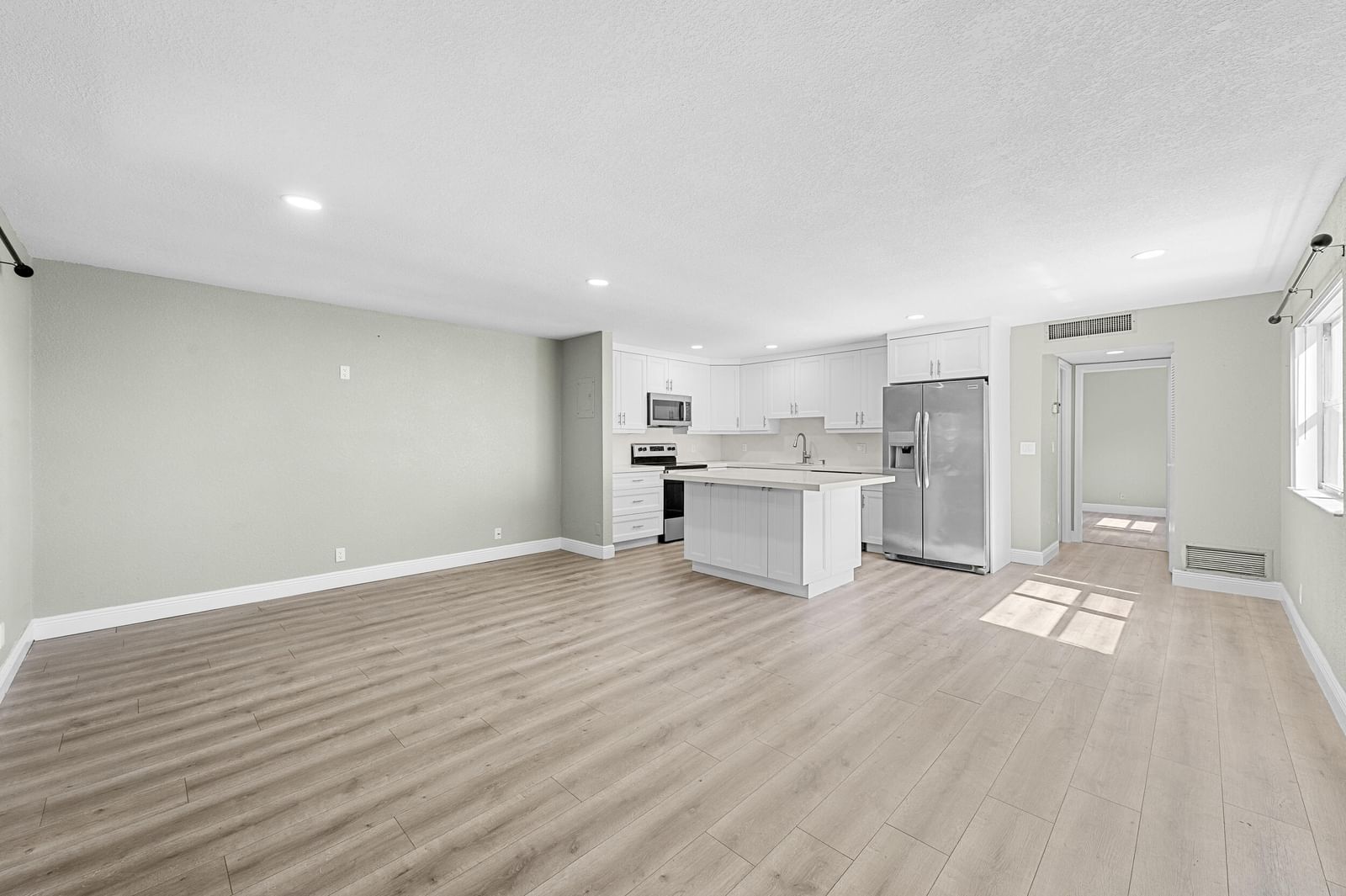 106 Tuscany B, Delray Beach, FL 33446 photo 3