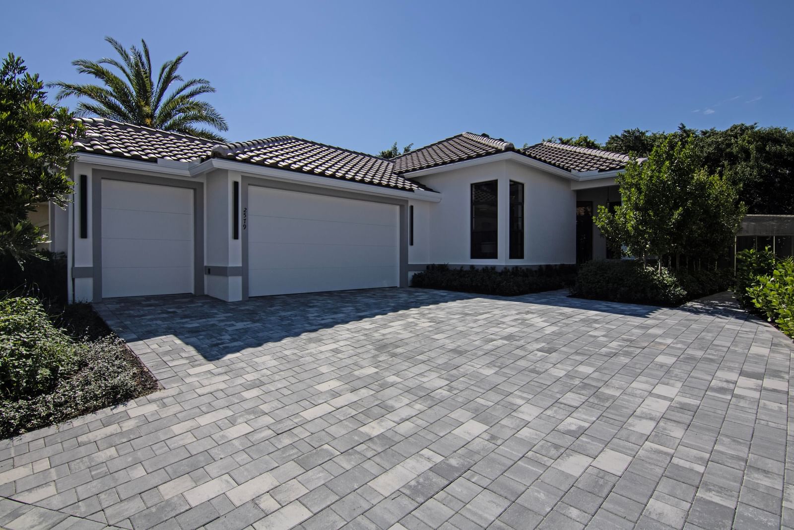 2579 Players Court, Wellington, FL 33414 photo 2