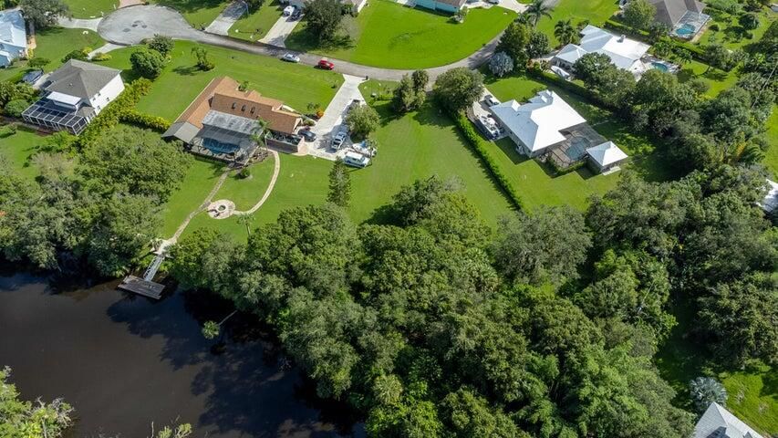 1641 Mallard Court, Fort Pierce, FL 34982 photo 2