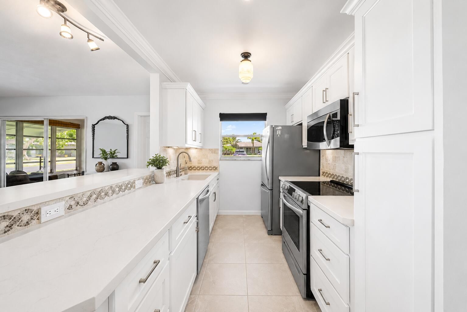 510 High Point Drive #D, Delray Beach, FL 33445 photo 2