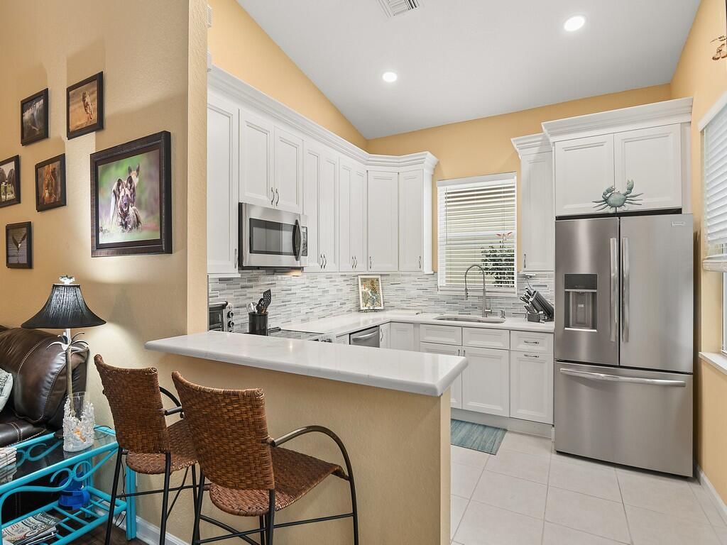 6159 Arlington Way, Fort Pierce, FL 34951 photo 5