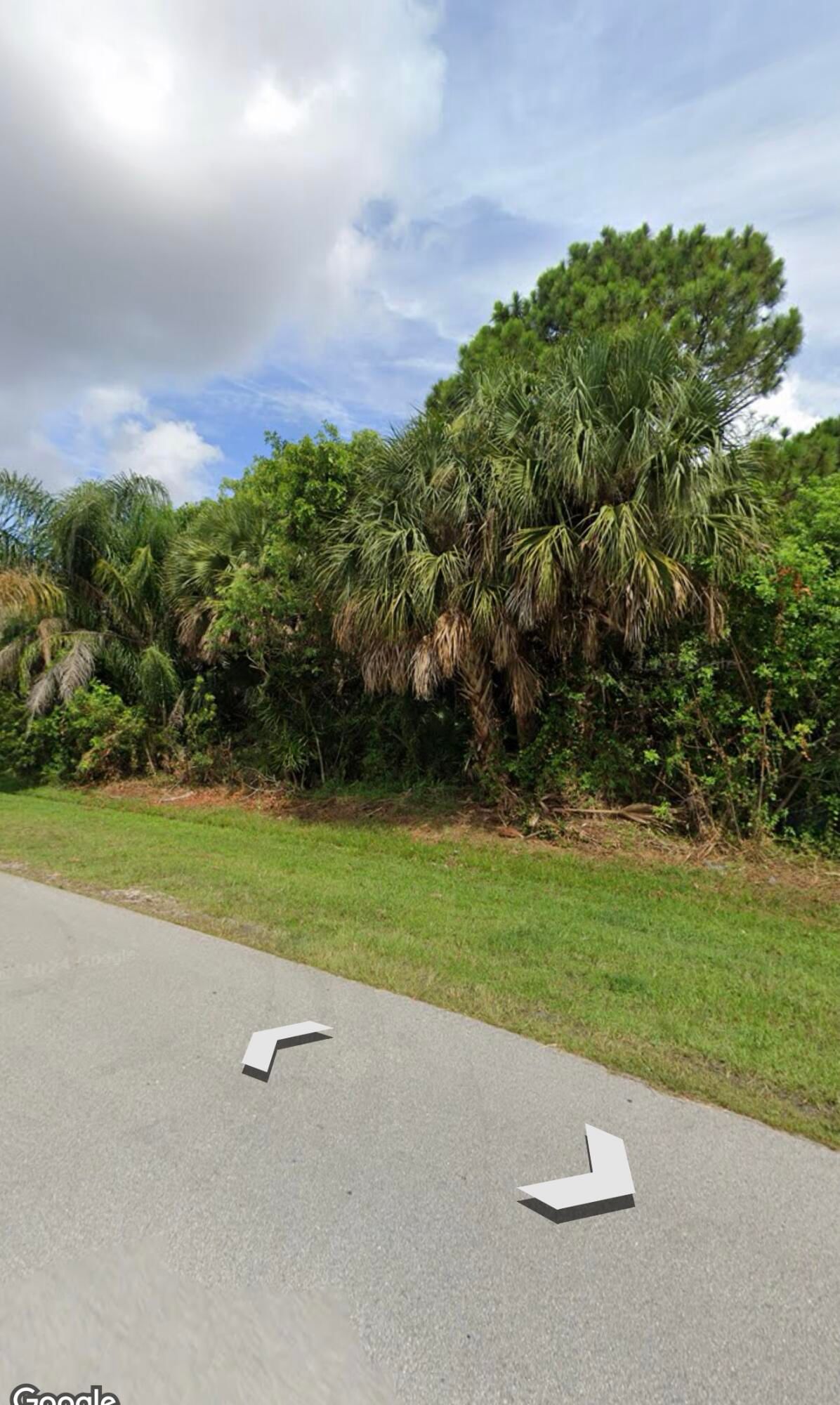 1843 SE Buttonwood Drive, Port St Lucie, FL 34952 photo 4