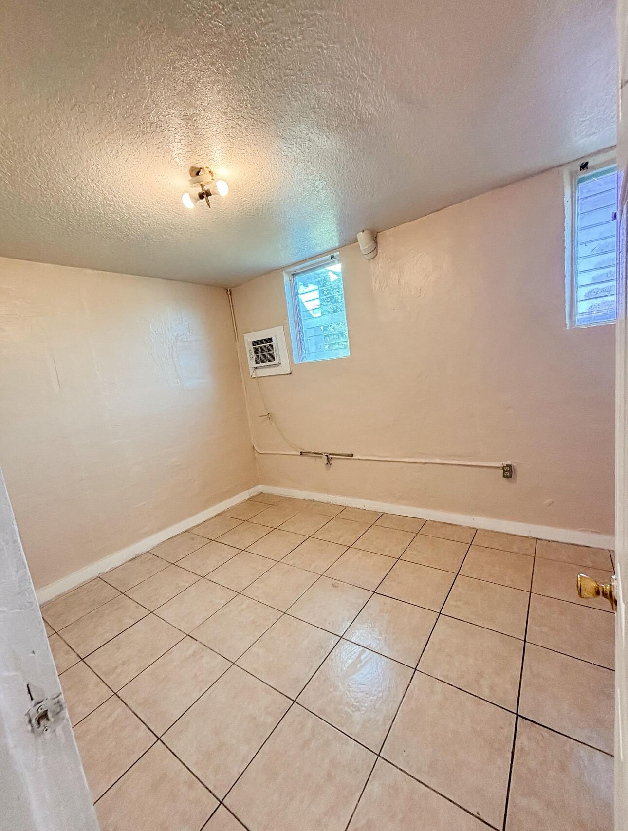 433 N 9th N Street, Fort Pierce, FL 34950 photo 4