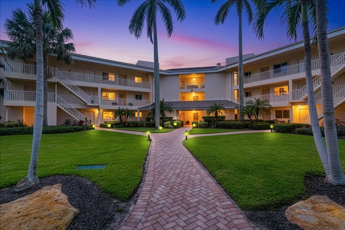 2370 NE Ocean Boulevard #A201, Stuart, FL 34996 photo 3