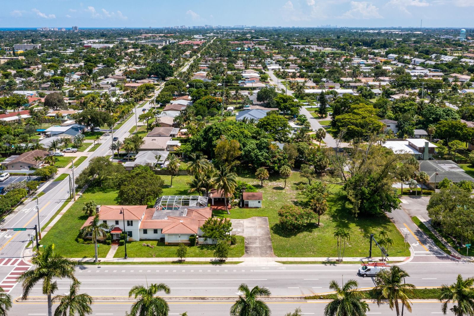 556 E Hillsboro Boulevard, Deerfield Beach, FL 33441 photo 5