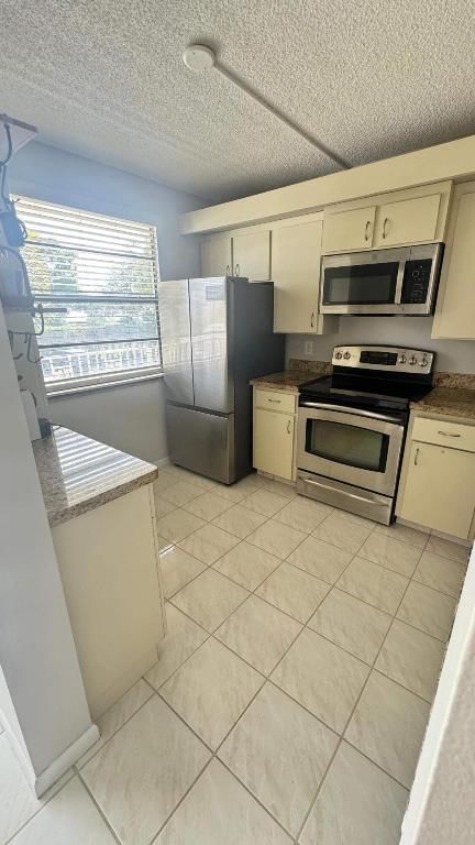 6049 Balboa Circle #202, Boca Raton, FL 33433 photo 3