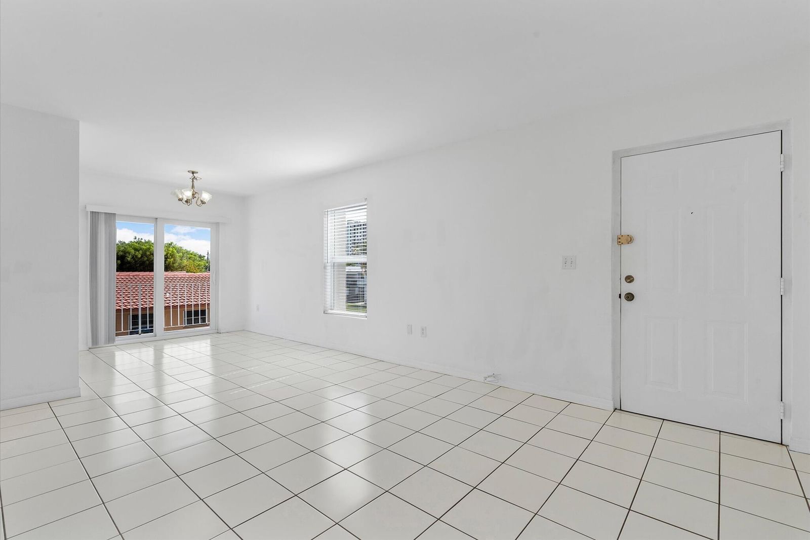 2138 SW 6th Street #301, Miami, FL 33135 photo 4