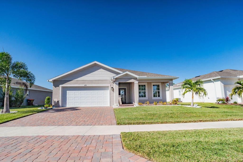 4198 Keeson Circle, Vero Beach, FL 32967 photo 4