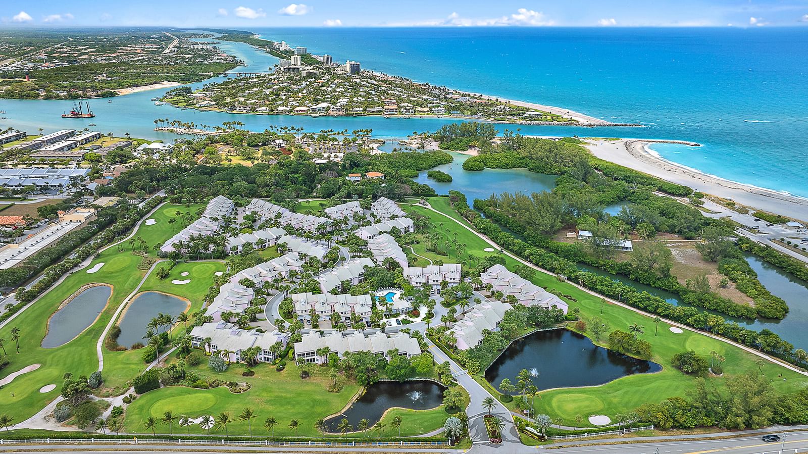 2608 Fairway Drive N, Jupiter, FL 33477 photo 2
