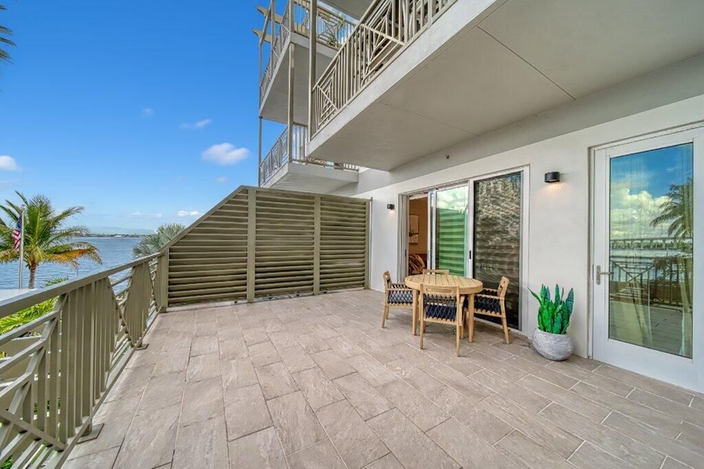 41 SW Seminole Street #205, Stuart, FL 34994 photo 4
