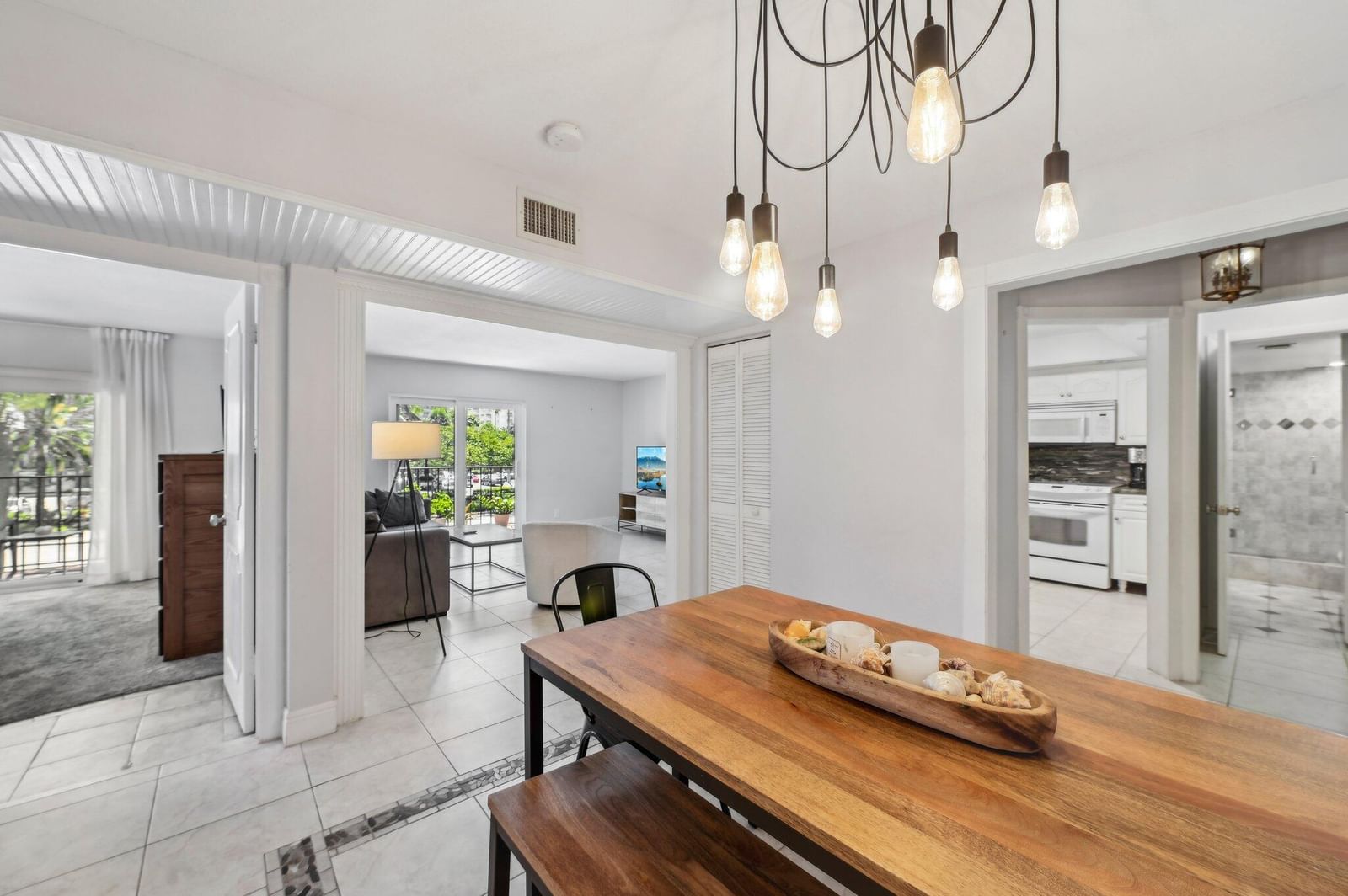 3909 N Ocean Boulevard #215, Fort Lauderdale, FL 33308 photo 4