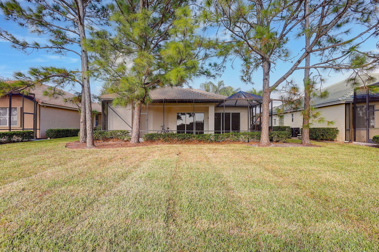 8929 First Tee Road, Port St Lucie, FL 34986 photo 2