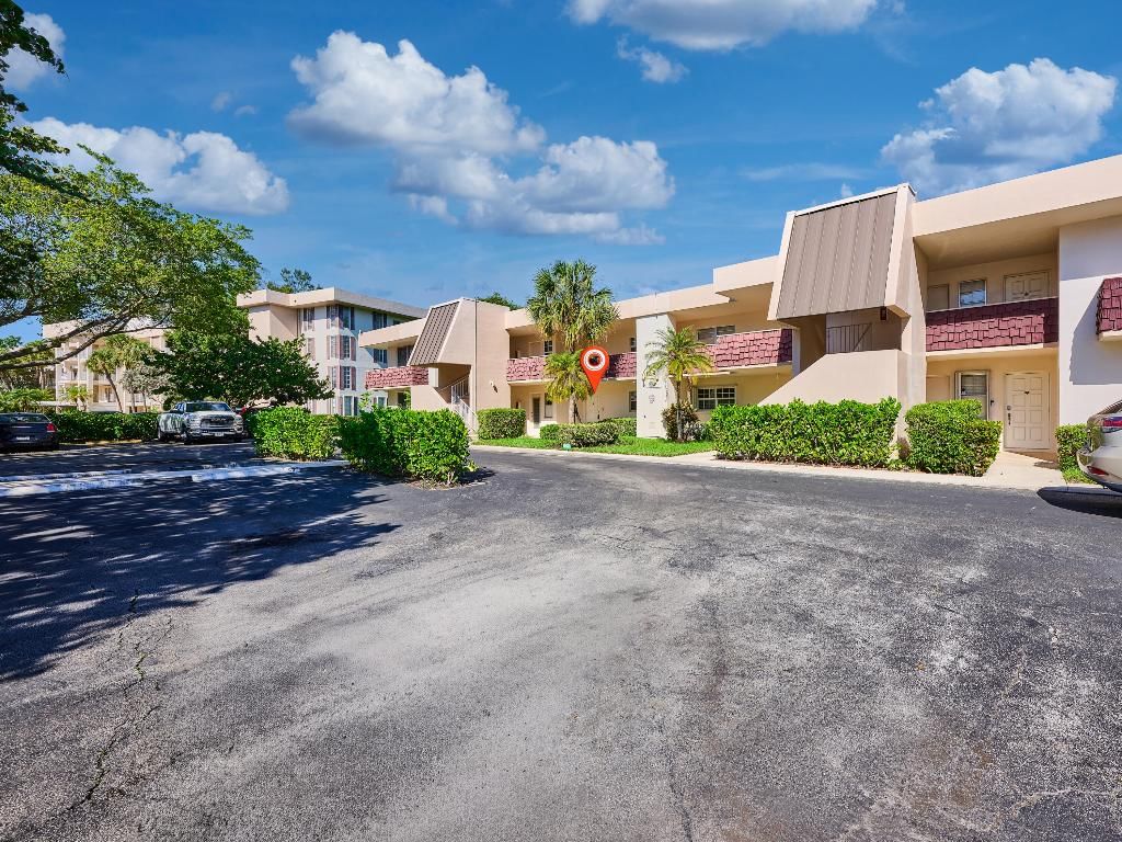 3001 S Palm Aire Drive #107, Pompano Beach, FL 33069 photo 4