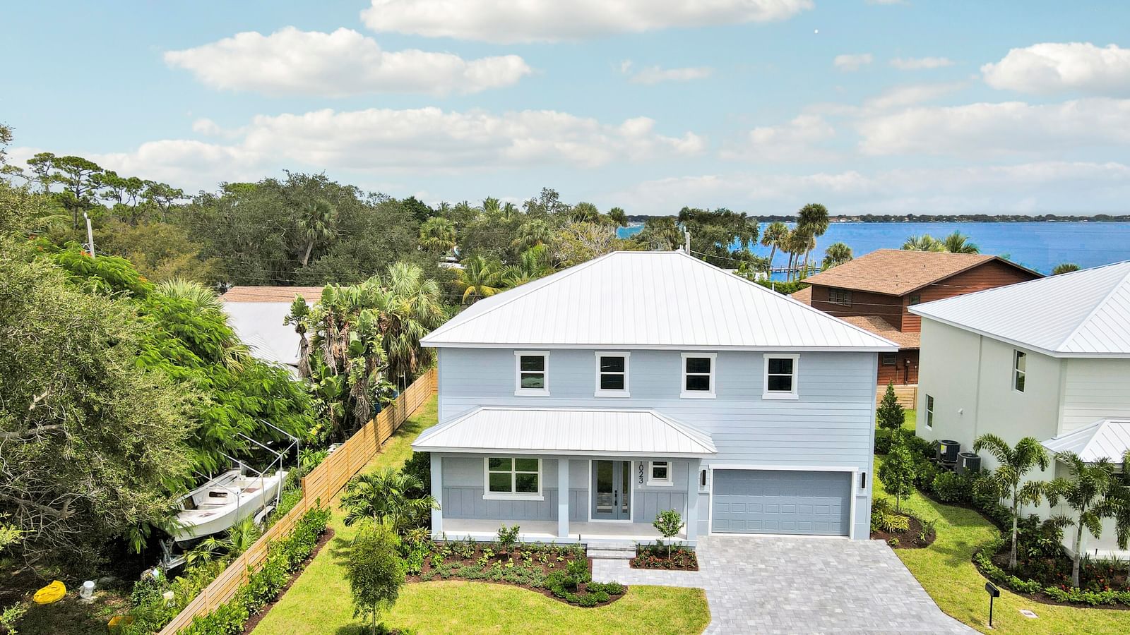 1023 NE Orange Avenue, Jensen Beach, FL 34957 photo 2