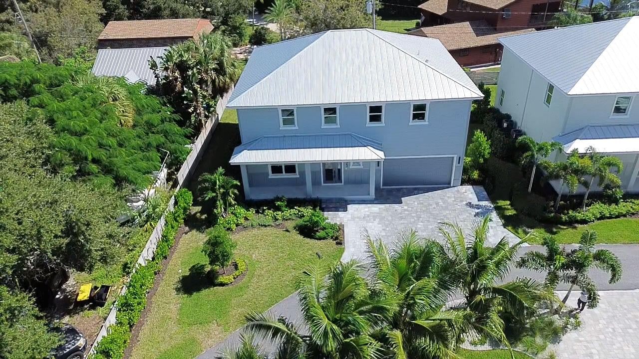 1023 NE Orange Avenue, Jensen Beach, FL 34957 photo 3