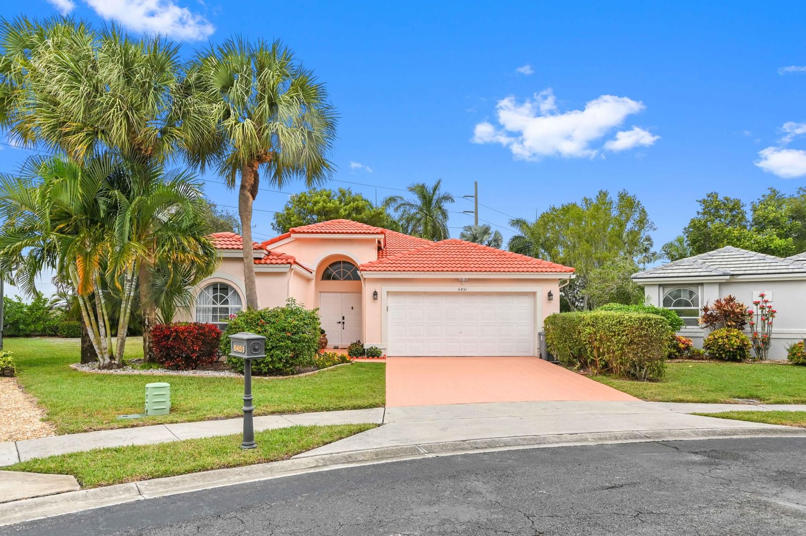 6451 Tiara Drive, Boynton Beach, FL 33437 photo 2
