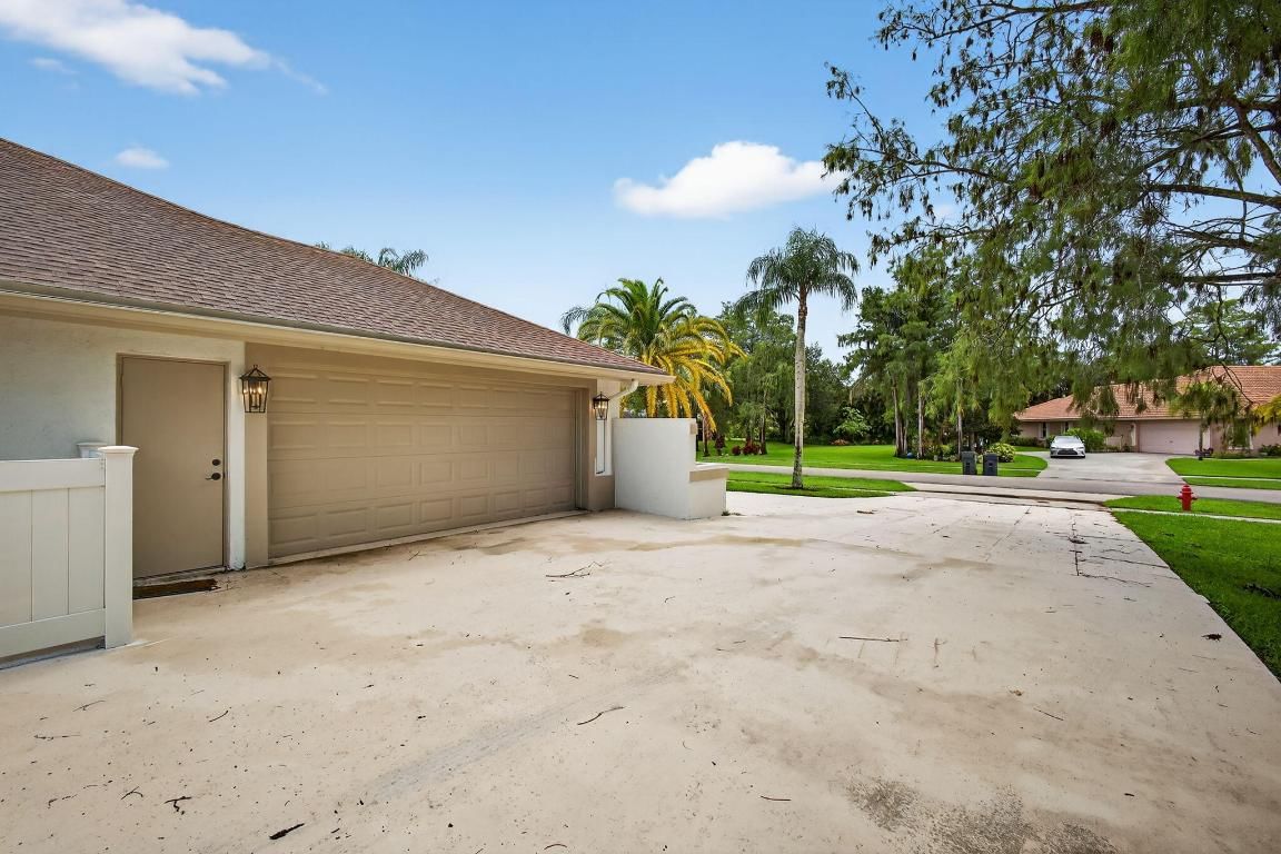 1295 Longlea Terrace, Wellington, FL 33414 photo 4