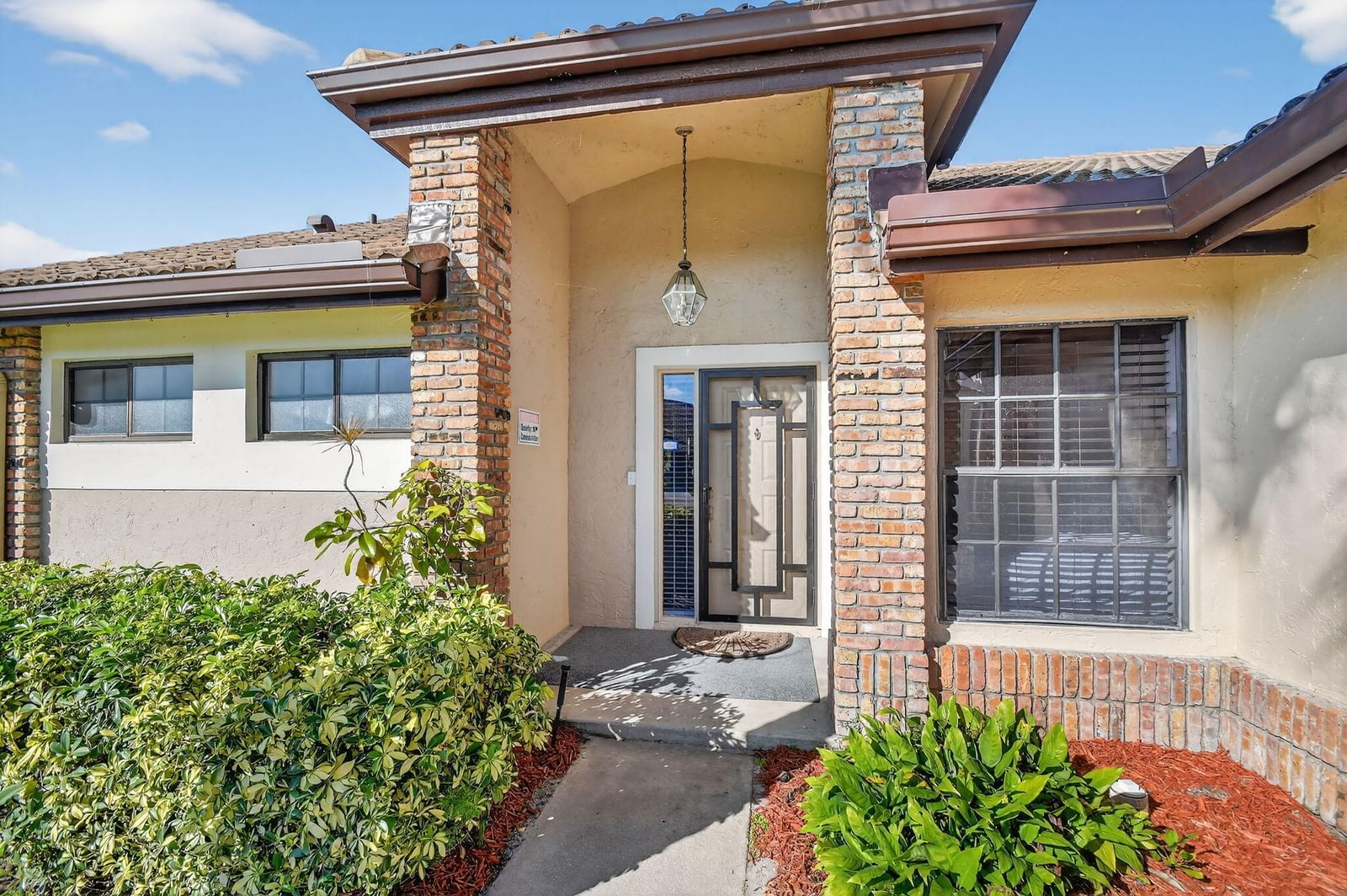 7147 Le Chalet Boulevard, Boynton Beach, FL 33472 photo 4