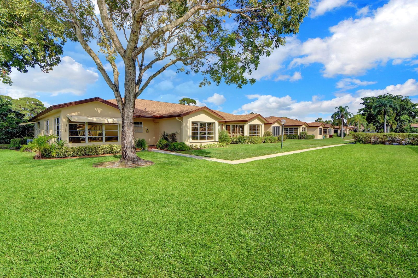 14050 Nesting Way #B, Delray Beach, FL 33484 photo 2