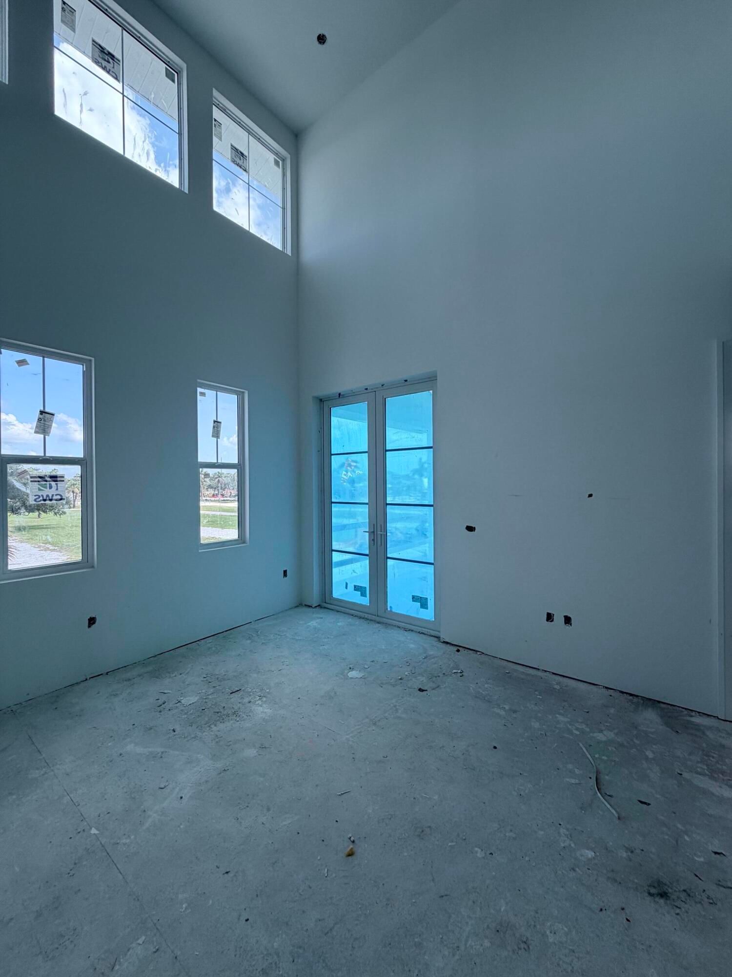 135 Kings Lane, Fort Pierce, FL 34950 photo 5