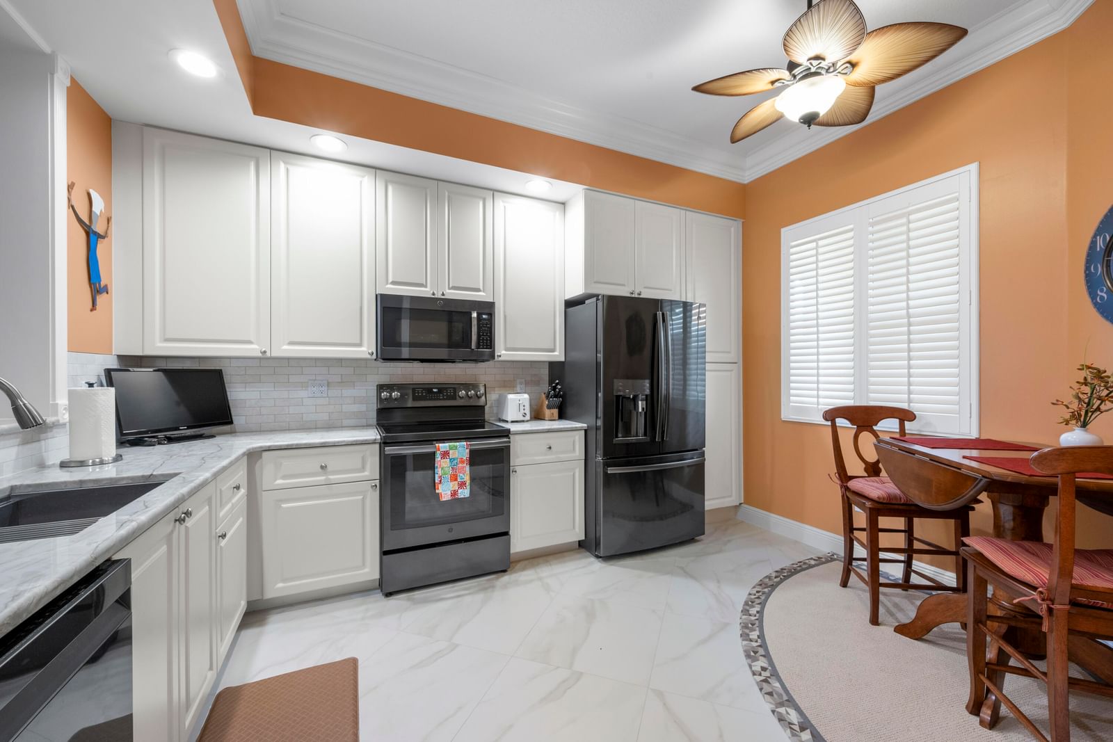 8 Harbour Isle Drive E #Ph5, Fort Pierce, FL 34949 photo 3
