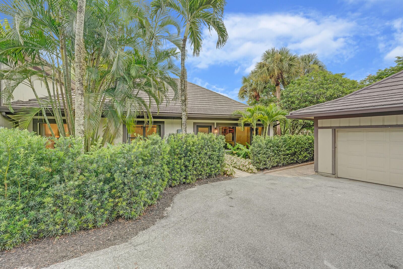 2735 Polo Island Drive #K104, Wellington, FL 33414 photo 3