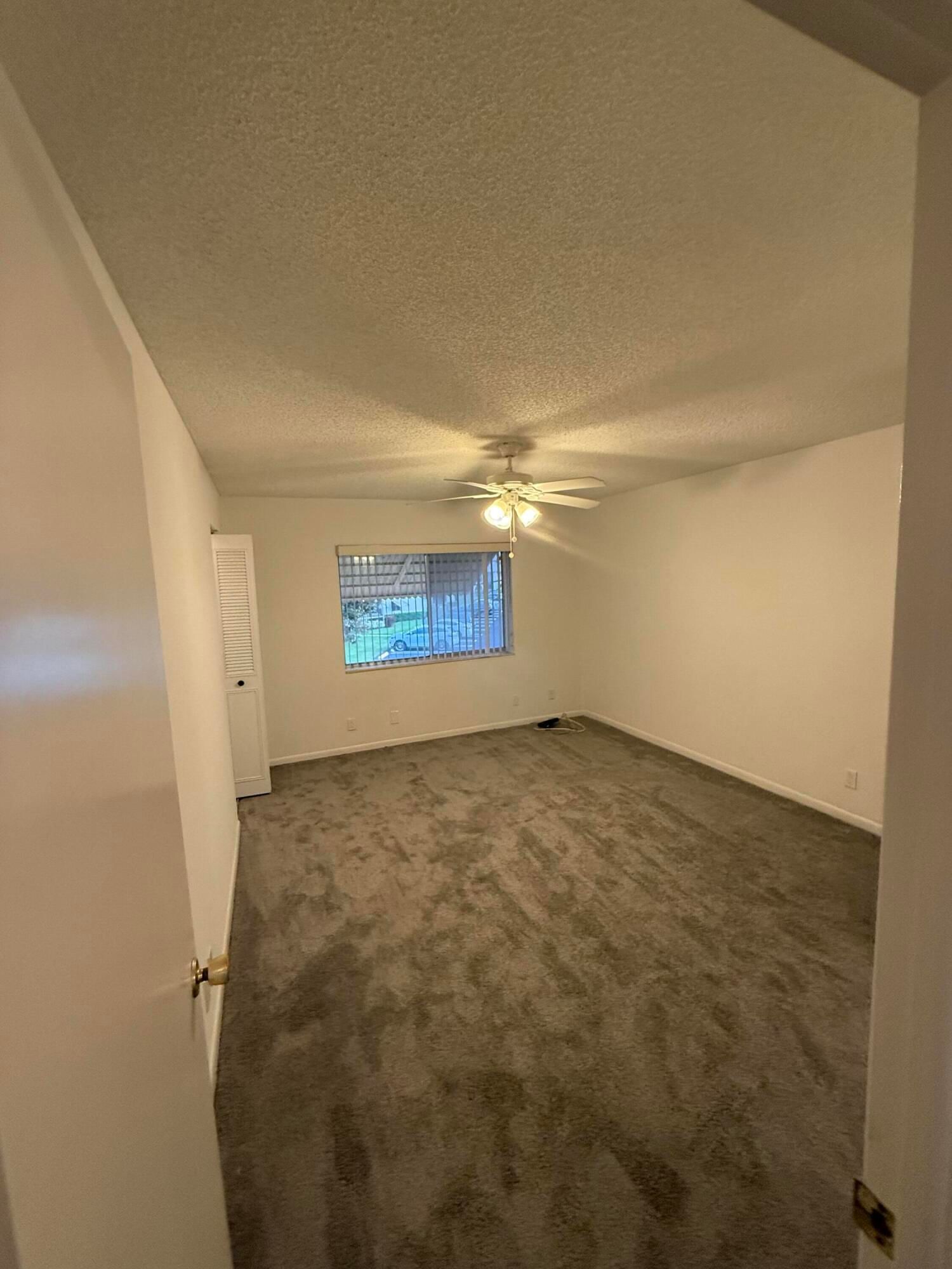 5795 La Pinata Boulevard #C-2, Greenacres, FL 33463 photo 3