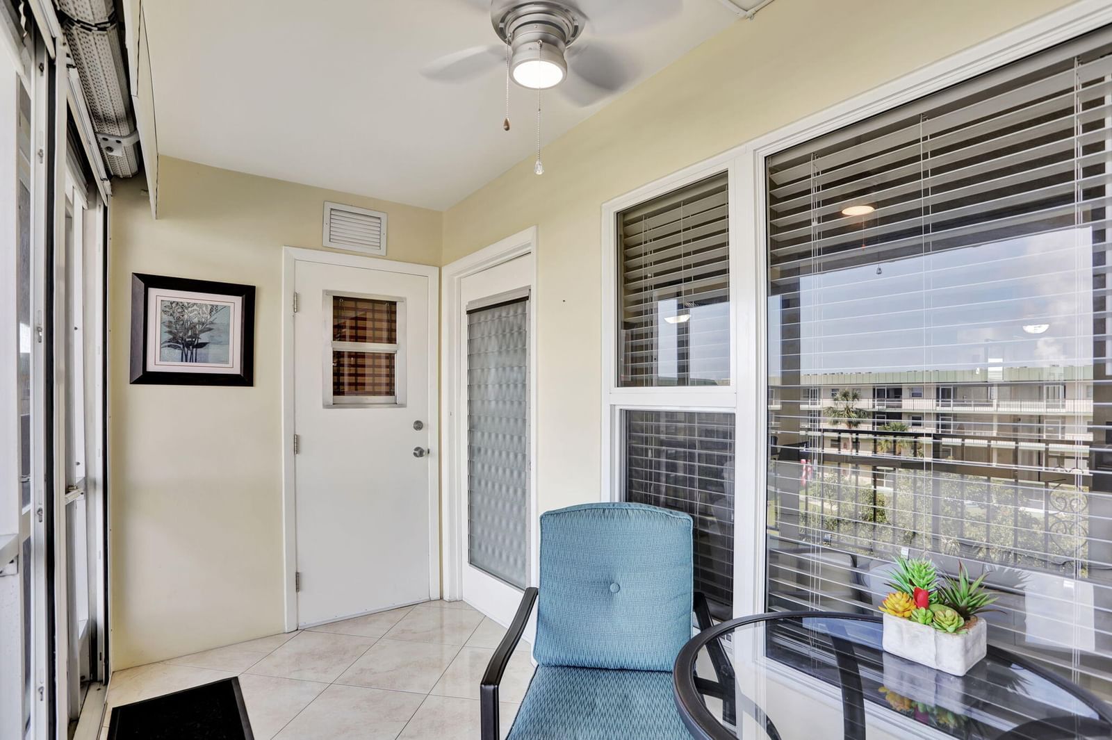 806 SE 7th Street #403, Deerfield Beach, FL 33441 photo 3