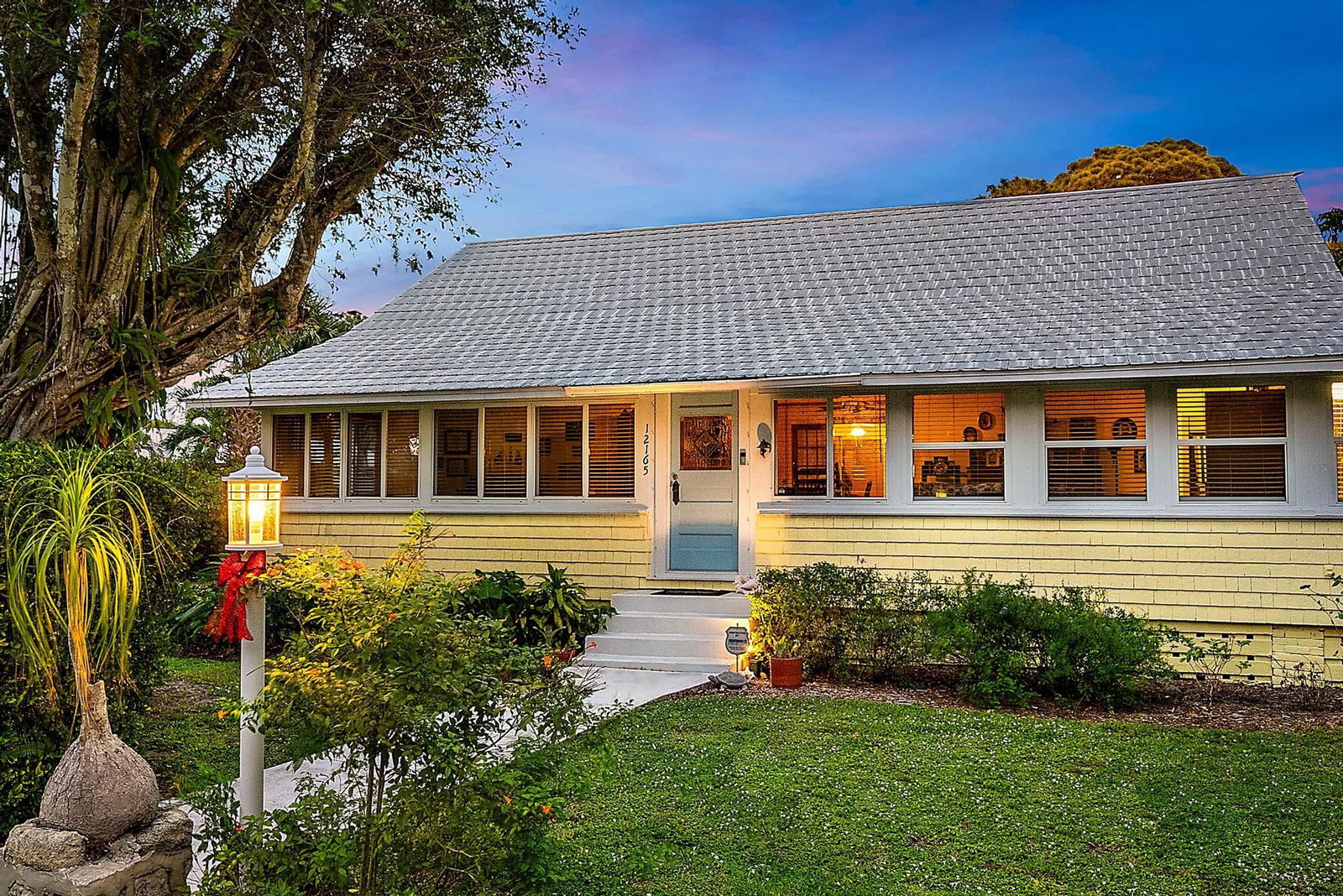 12165 SE Nassau Street, Hobe Sound, FL 33455 photo 3