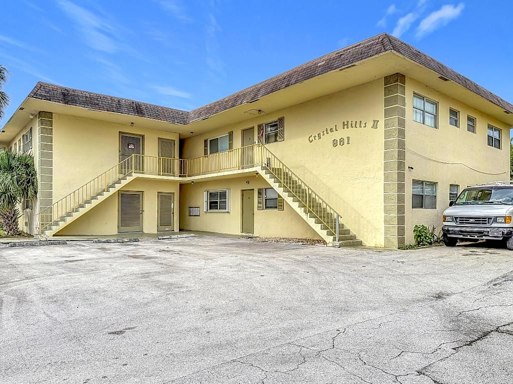 961 NW 45th Street #3, Deerfield Beach, FL 33064 photo 2